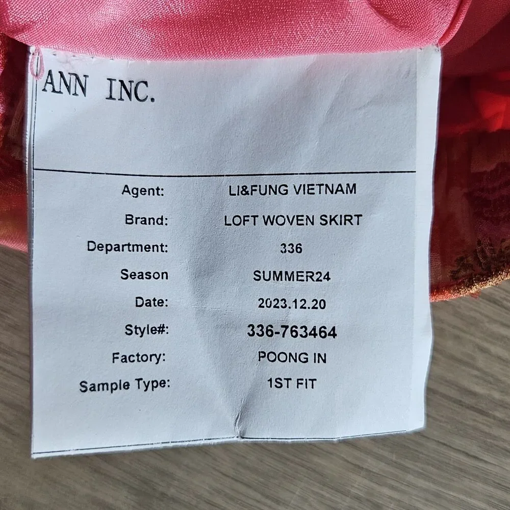 Loft Womens M Pink Red Floral Maxi Skirt Sample Long Casual Lightweight *SAMPLE* - Picture 4 of 7